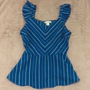 Used M  blouse color blue and white .